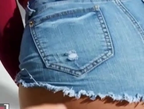 Ebony chick drilled hard on pov camera gets cum in her mouth - mofos