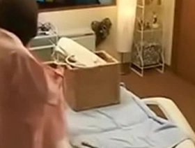 japanese expects a massage and get molested instead