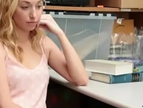 Case No 12587695 Shoplyfter Zoe Parker