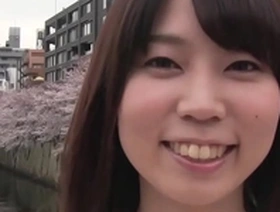 Akane, a 25-year-old married woman, has perverted erect nipples and bristly hair that makes men fall in love with her.